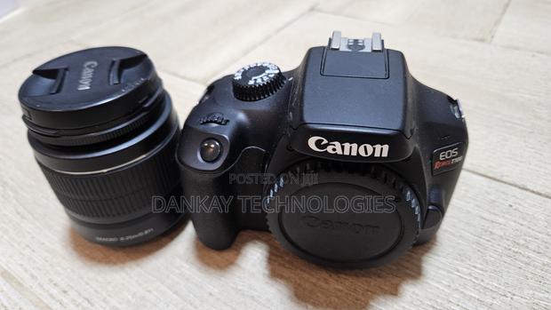 Canon Eos Rebel T100 Dslr Camera With 18-55mm Lens