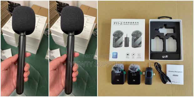 Portable 3 in 1 Wireless Lapel Microphone for Phones Camera W/ Case photo 2