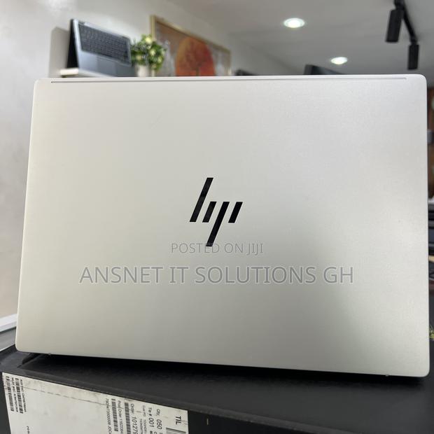 New Laptop HP OmniBook 5 14" 16GB Qualcomm Snapdragon X Plus SSD 512GB