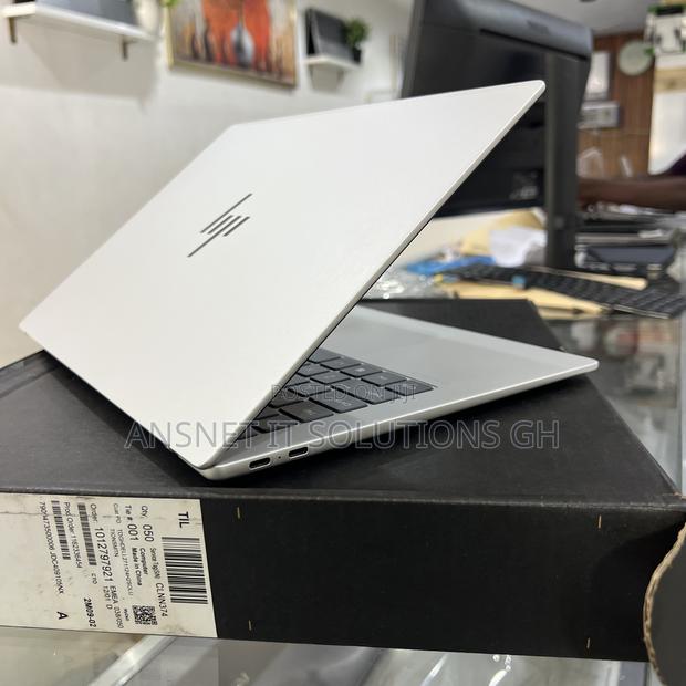 New Laptop HP OmniBook 5 14" 16GB Qualcomm Snapdragon X Plus SSD 512GB photo 4