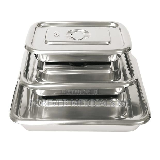 Instrument Tray · Photo 2