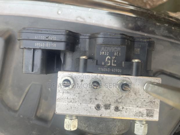 Toyota Rush Abs Pump Module photo 3