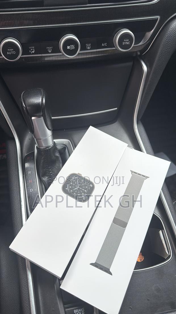 New Apple Series 11 46mm Cellular photo 4