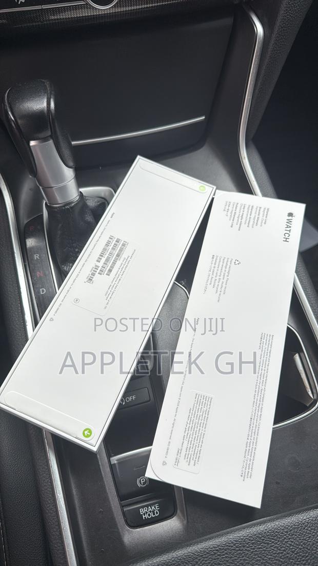 New Apple Series 11 46mm Cellular photo 3