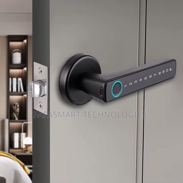 Smart Door Locks photo 3