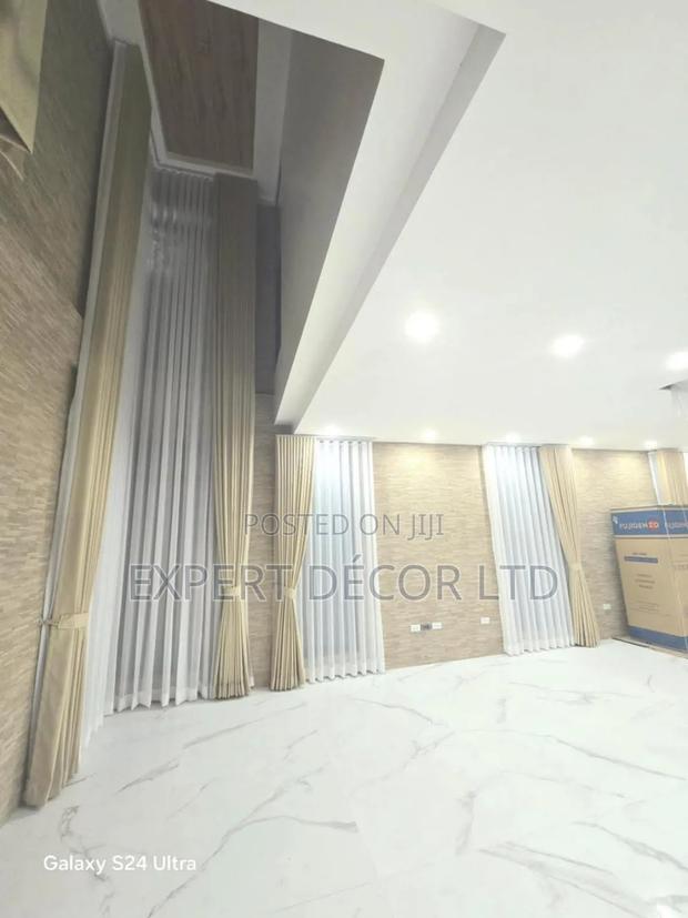 Luxury Curtains Designed and Installed by Expert Décor