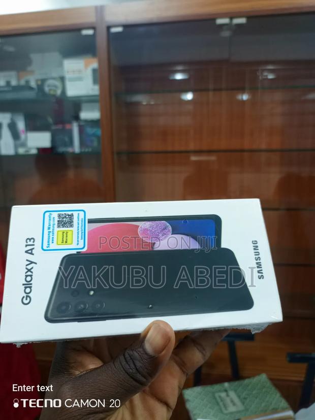 New Samsung Galaxy A13 128 GB Black photo 3