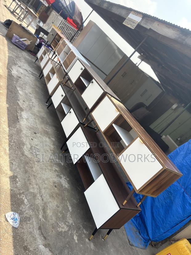 Bulk Tv Consoles · Photo 2