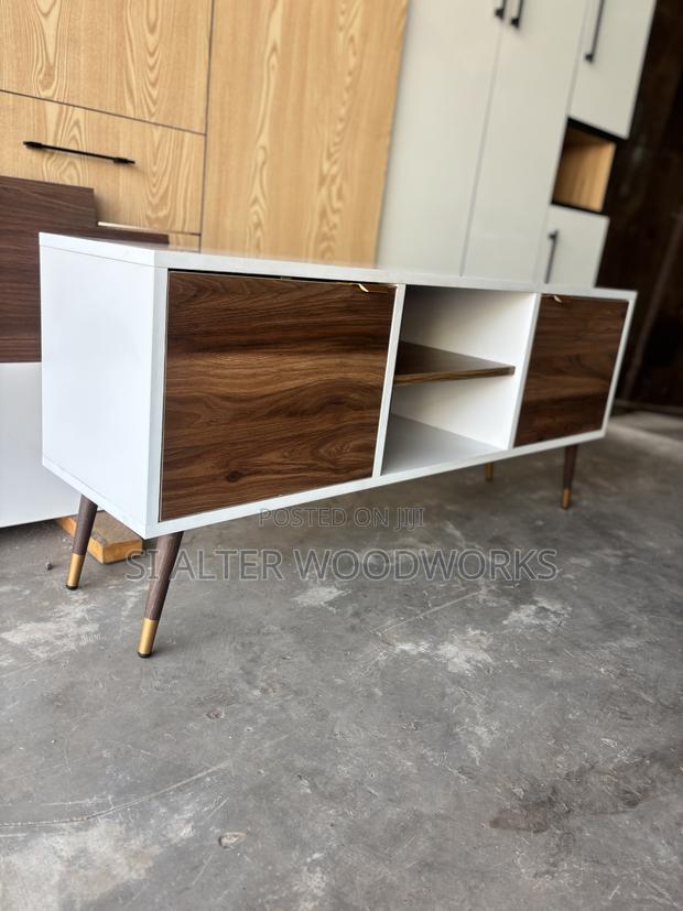 Bulk Tv Consoles · Photo 3