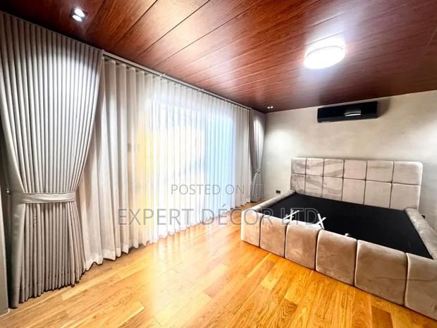 We Designs and Installs Classic Curtains With Perfect Finishing photo 2