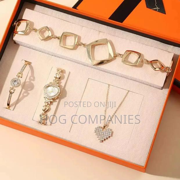 Ladies Watch Necklace Belt Birthday Gift Set Package- Fast Delivery · Photo 3