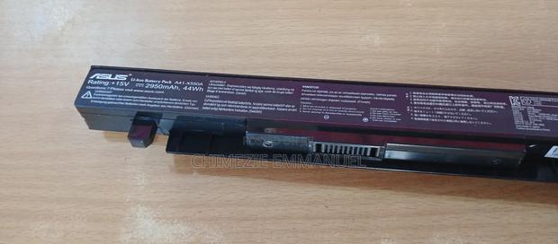 Asus Battery A41x5550 · Photo 2