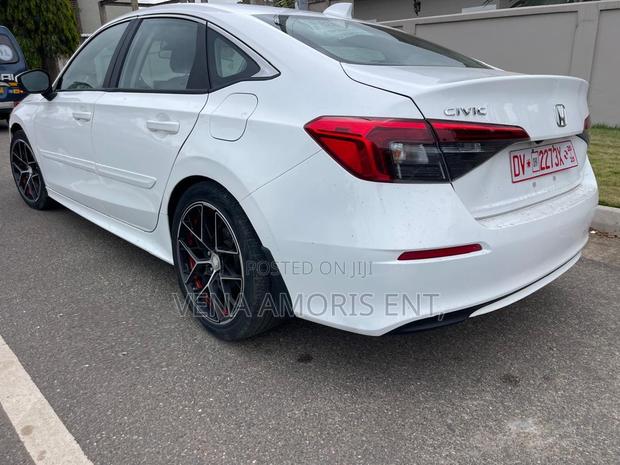 Honda Civic 2023 White