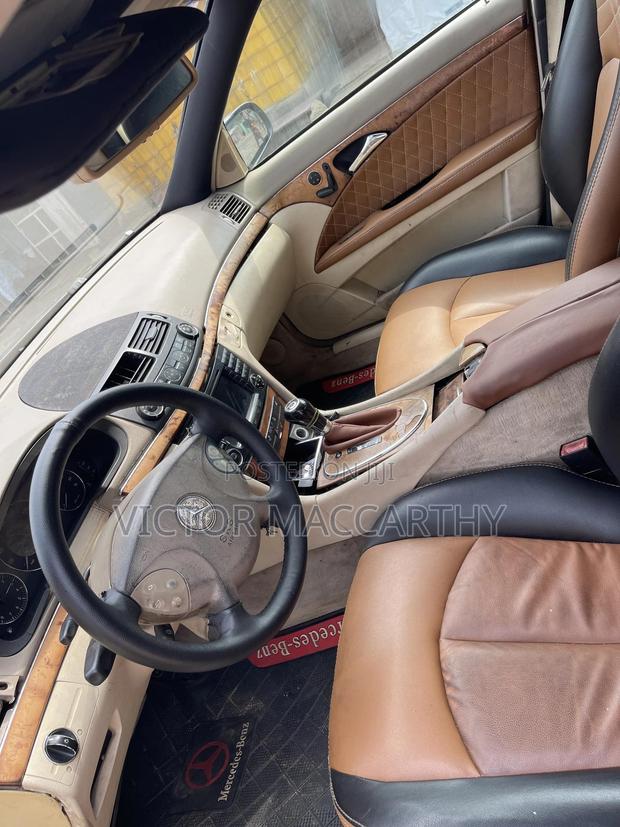 Mercedes-Benz E350 Base 4Matic Sedan AWD (3.5L 6cyl 5A) 2006 Black