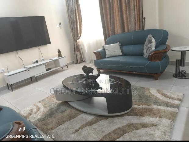 2 Bedroom and 1 Bedroom Airbnb Apartment · Photo 2