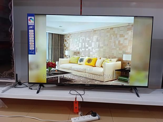 Watch Smart With Ailyons 55” Tv · Photo 4