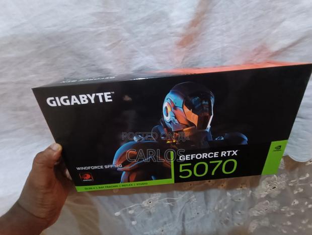 Graphics Card RTX 5070 12gb