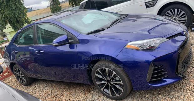 Toyota Corolla 2018 Blue