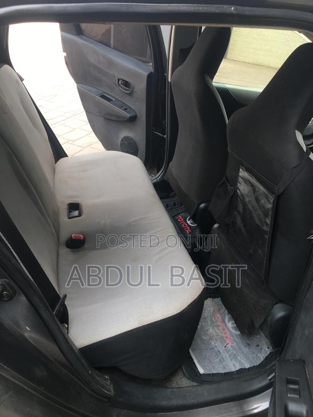 Toyota Vitz 2012 Gray