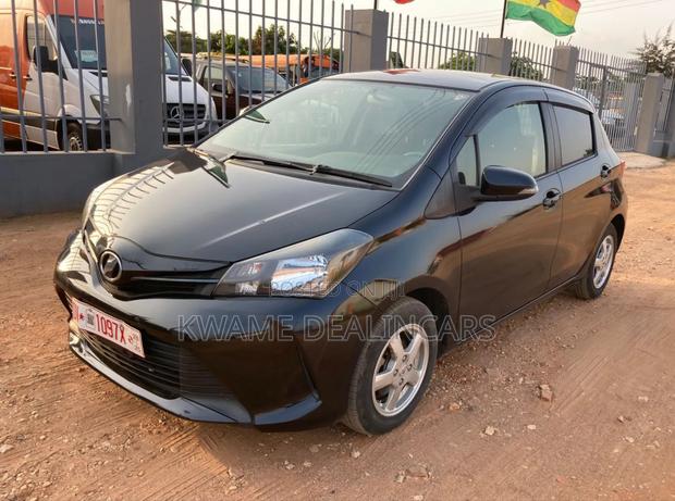 Toyota Vitz 1.3 FWD 5dr 2014 Black