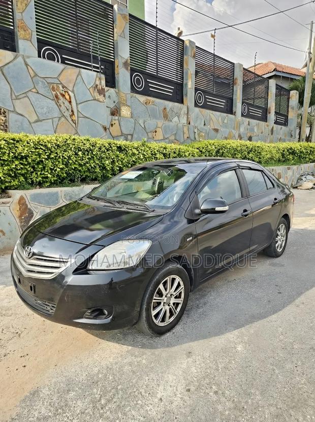 Toyota Vios 2011 Black