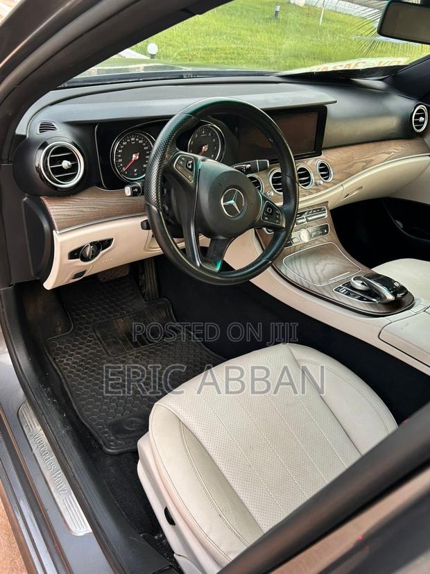 Mercedes-Benz E300 2018 Gray