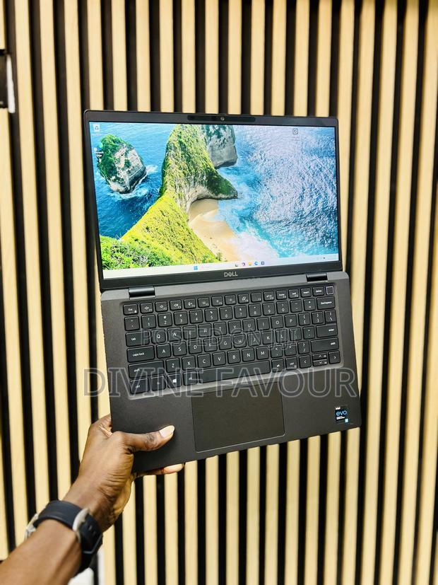 Laptop Dell Latitude 7420 16GB Intel Core I5 SSD 256GB photo 2