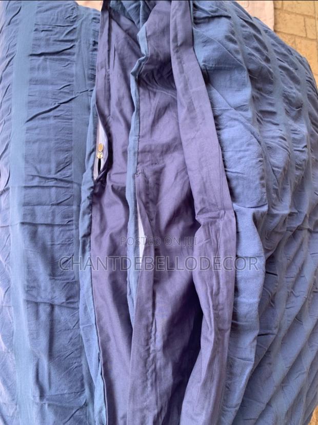 300tc Pure Cotton Seersucker 7-piece King Size Removable Duvet Set photo 3