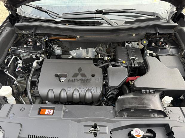 Mitsubishi Outlander 2.4 PHEV AWD 2020 Black