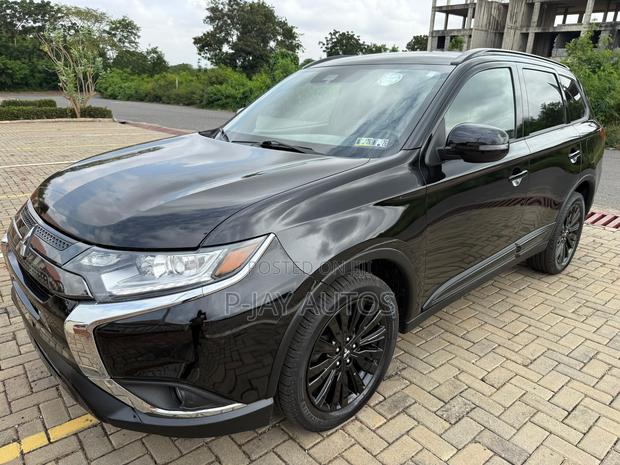 Mitsubishi Outlander 2.4 PHEV AWD 2020 Black