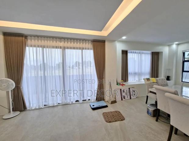 Luxury Curtains Designers at Expert Décor photo 5