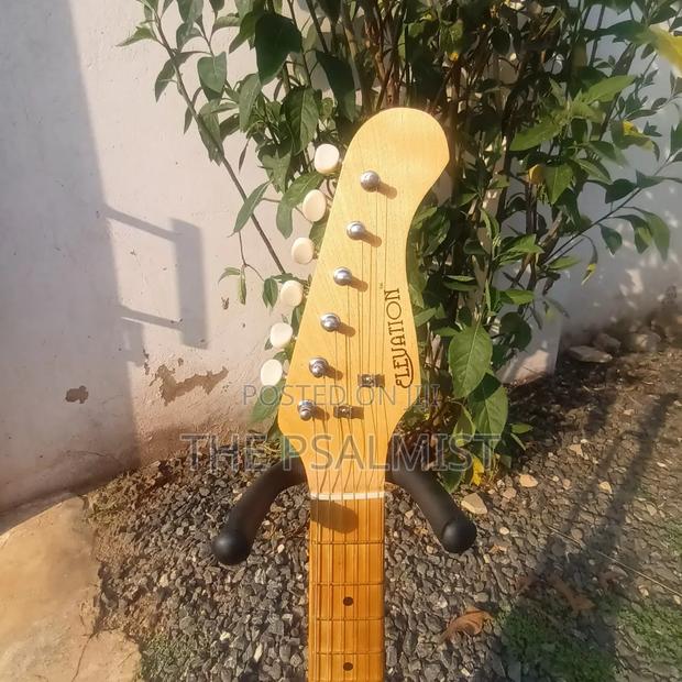 Elevation 1/2 Size Guitar photo 3