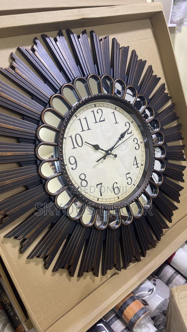 Asthetic Wall Clock · Photo 3