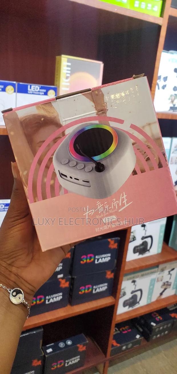 Retro Style Bluetooth Speaker photo 2