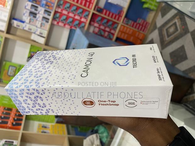 New Tecno Camon 40 256 GB Green photo 2