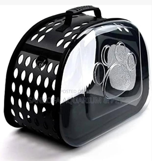 Dog Breathable Transparent Carrier Bad · Photo 2