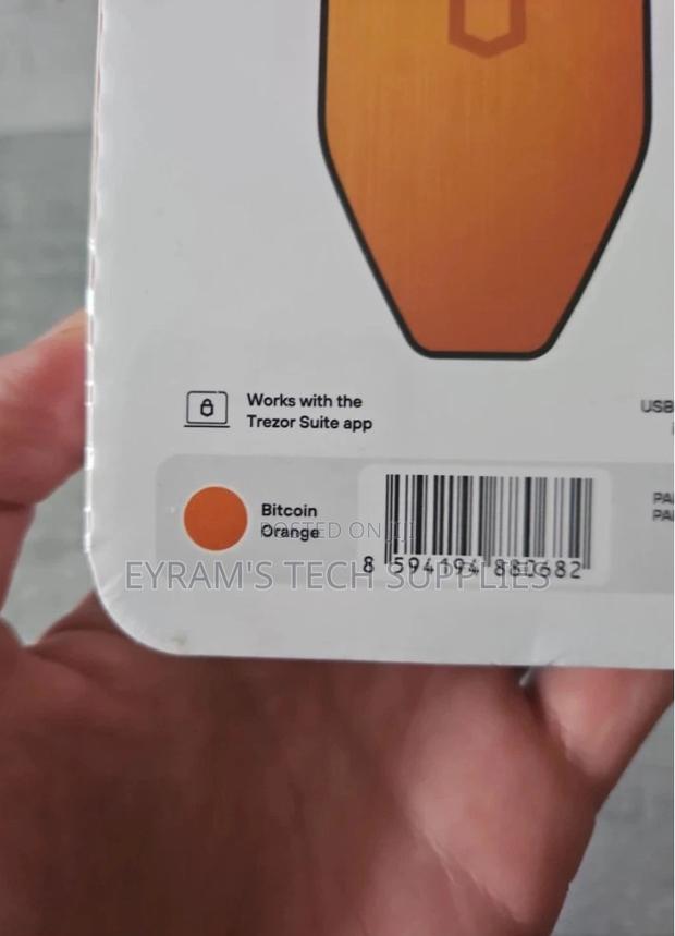 Trezor Safe 5 Hardware Wallet Bitcoin Only photo 2