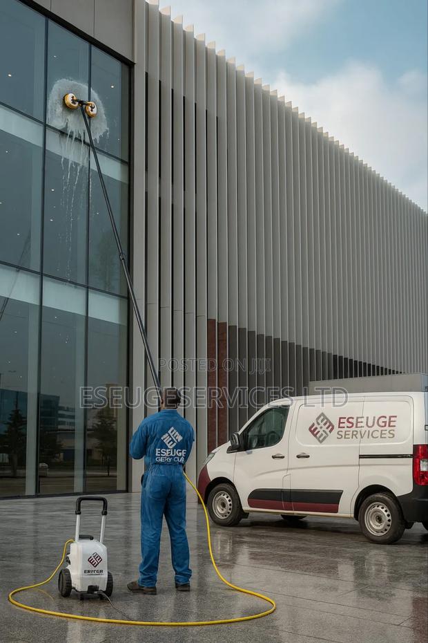 Window Cleaning · Photo 2