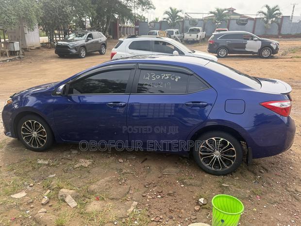 Toyota Corolla S Plus 4dr Sedan (1.8L 4cyl 6M) 2015 Blue