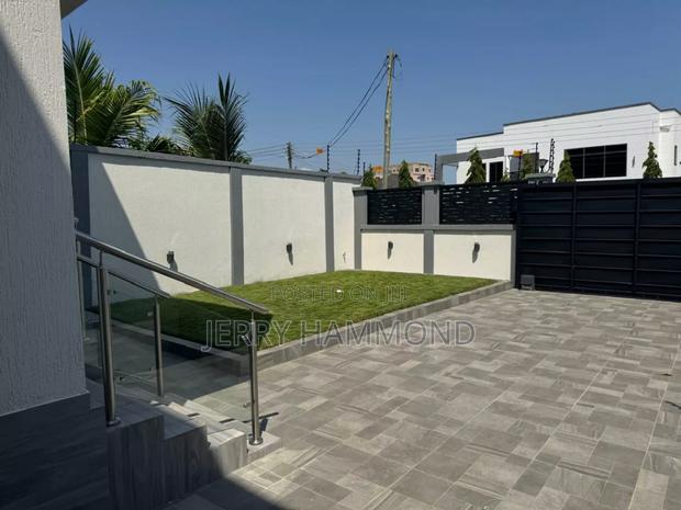 3bdrm House in East Airport, Tseaddo for rent · Photo 3