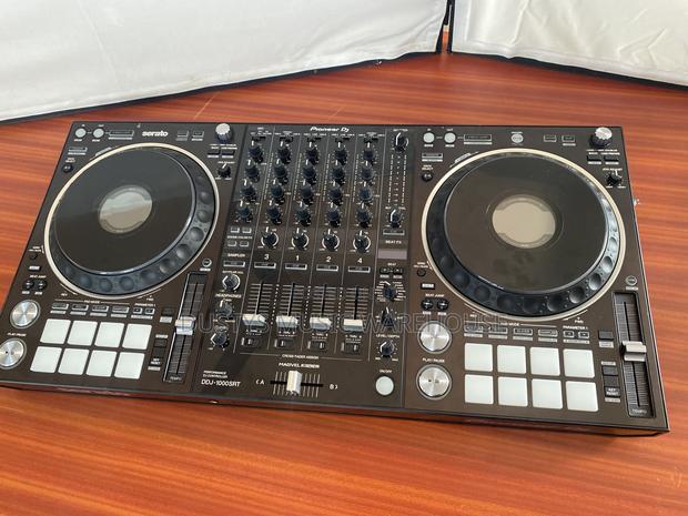 Pioneer DDJ Dj 1000srt With Dust Cover