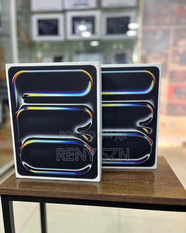 New Apple iPad Pro 13 (2024) 512 GB