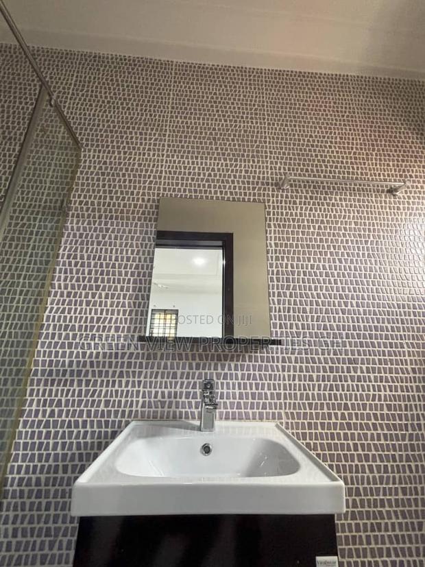 5bdrm Duplex in Kwabenya for rent photo 3