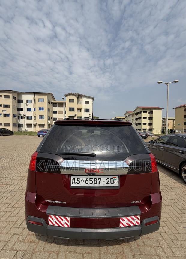 GMC Terrain 2011 Red