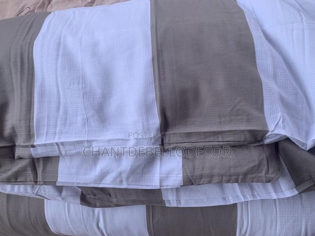 7-piece 300tc Pure Cotton Solid & Waffle Design King Size Duvet Set photo 4