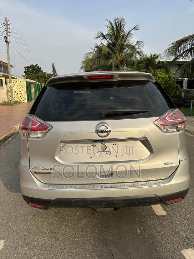 Nissan Rogue SL 4dr SUV AWD (2.5L 4cyl CVT) 2015 Silver