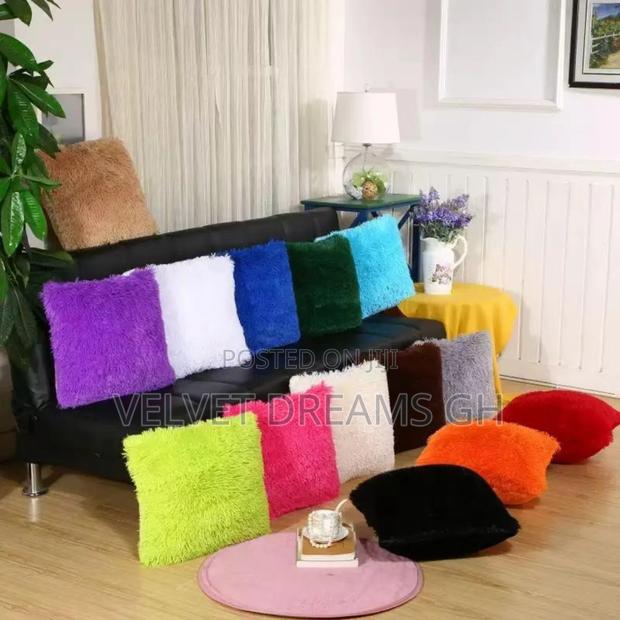 Beautiful Decorative Pillow Pair Comfort Style photo 2