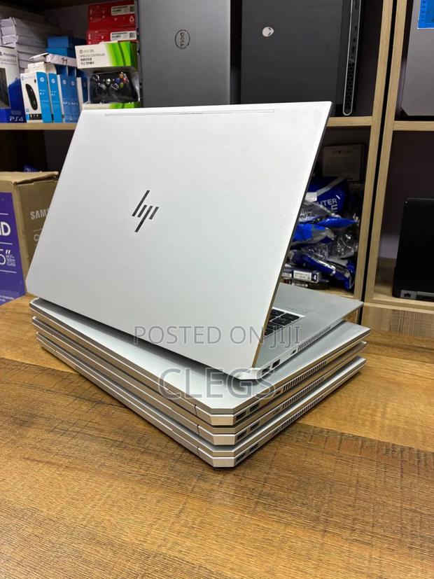 Laptop HP EliteBook 1050 G1 32GB Intel Core I7 SSD 512GB photo 2