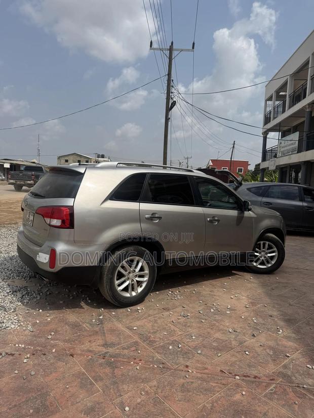 Kia Sorento LX 4dr SUV AWD (2.4L 4cyl 6A) 2014 Silver