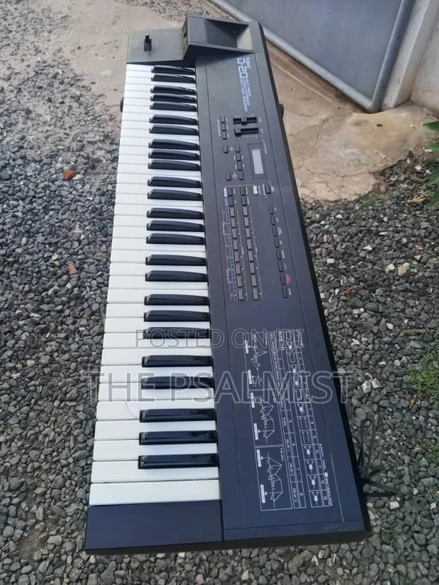Roland D20 Synthroland D-20 61-Key Multi-Timbral Linear Synthesizer photo 6